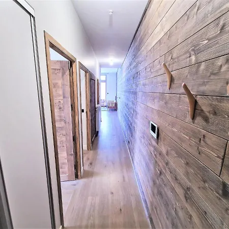 White Pearl Vue Mont Blanc Apartment