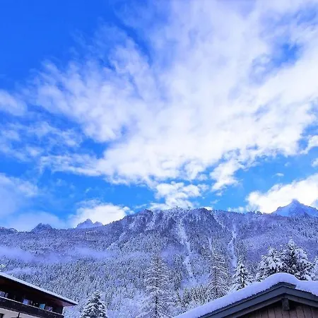 White Pearl Vue Mont Blanc