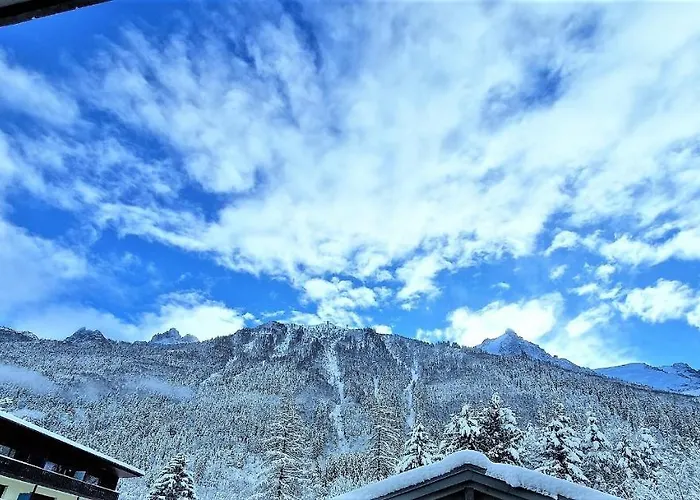 White Pearl Vue Mont Blanc *