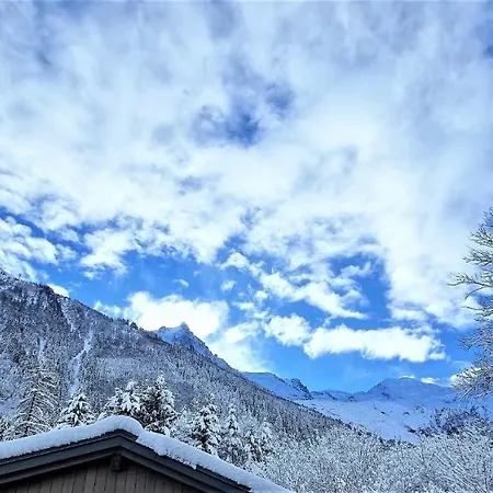 White Pearl Vue Mont Blanc *