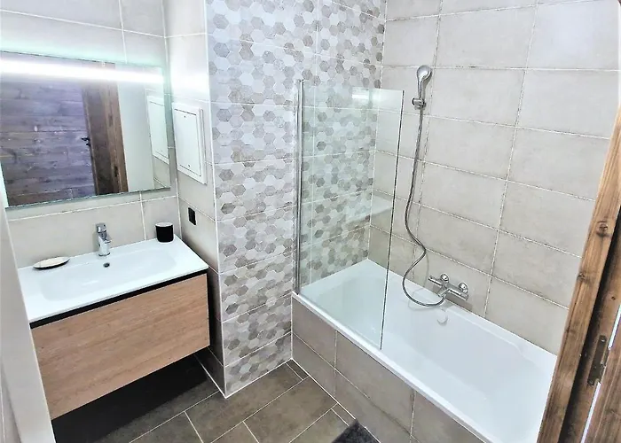 White Pearl Vue Mont Blanc *